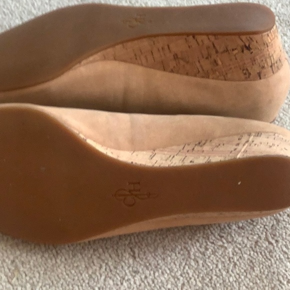Cole Haan small wedge - Picture 8 of 9